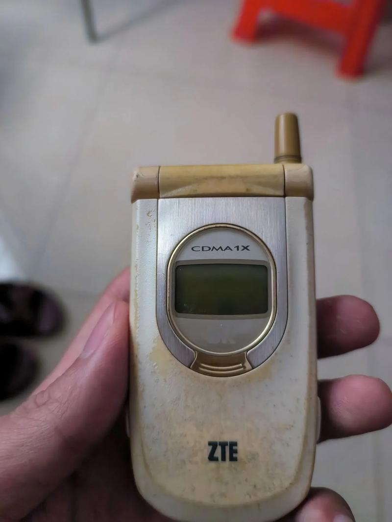 中兴手机纸飞机 中兴手机纸飞机